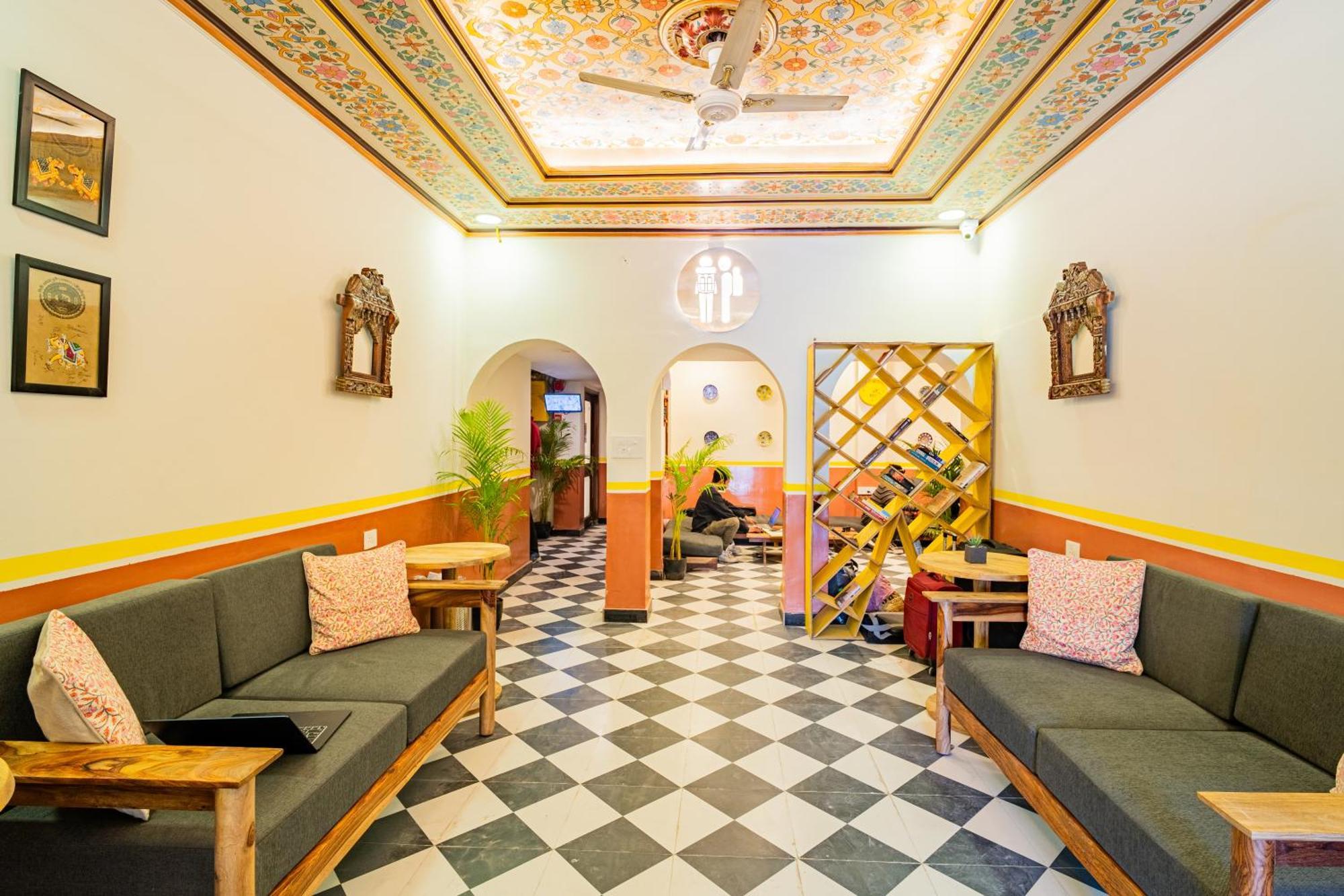 The Hosteller Jaipur, Hathroi Exterior photo
