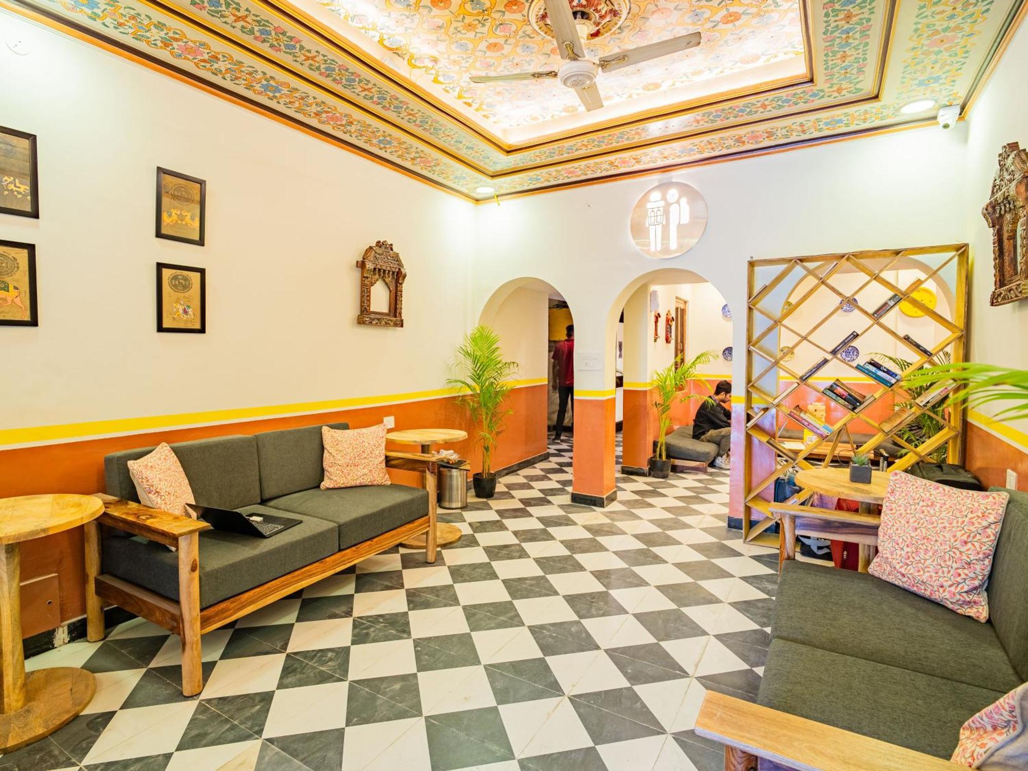 The Hosteller Jaipur, Hathroi Exterior photo